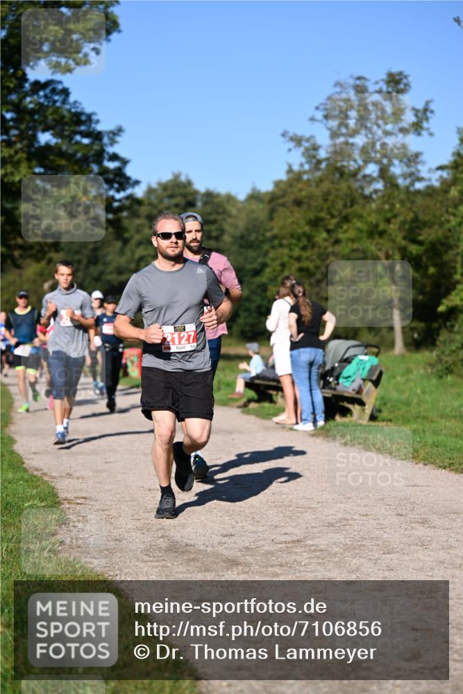 22.09.2024 - 32. Volkslauf durch das schöne Alstertal Dr. Thomas Lammeyer http://msf.ph/oto/7106856 22.09.2024 10:26:05 Laufen 2127 meine-sportfotos.de