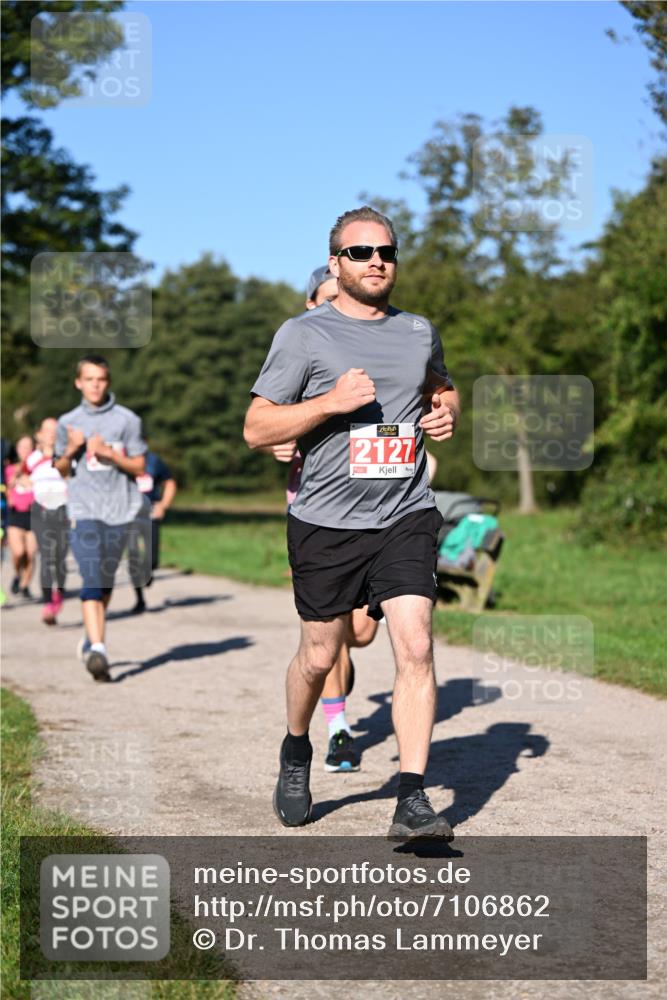 22.09.2024 - 32. Volkslauf durch das schöne Alstertal Dr. Thomas Lammeyer http://msf.ph/oto/7106862 22.09.2024 10:26:05 Laufen 2127 meine-sportfotos.de