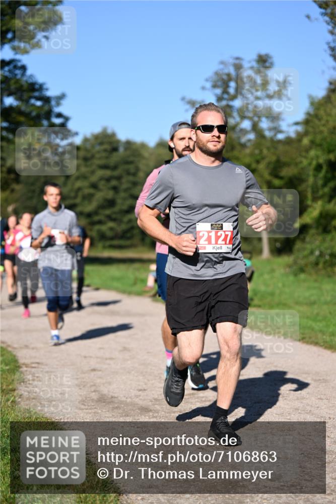22.09.2024 - 32. Volkslauf durch das schöne Alstertal Dr. Thomas Lammeyer http://msf.ph/oto/7106863 22.09.2024 10:26:06 Laufen 2127 meine-sportfotos.de