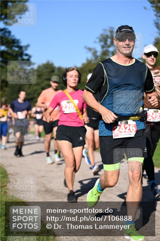 22.09.2024 - 32. Volkslauf durch das schöne Alstertal Dr. Thomas Lammeyer http://msf.ph/oto/7106888 22.09.2024 10:26:11 Laufen 220, 2426, 249 meine-sportfotos.de