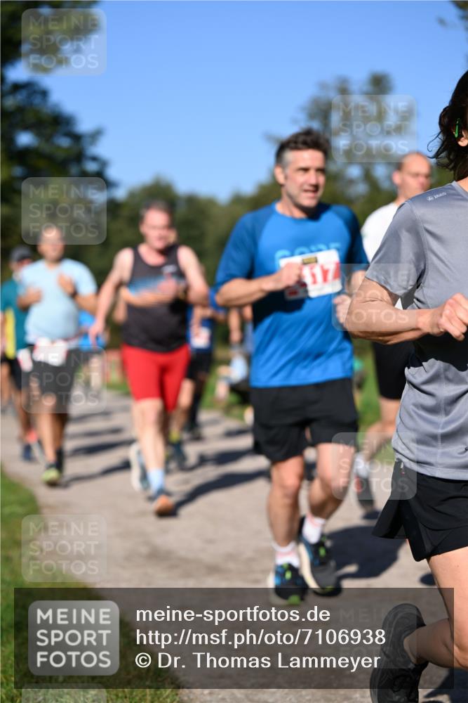22.09.2024 - 32. Volkslauf durch das schöne Alstertal Dr. Thomas Lammeyer http://msf.ph/oto/7106938 22.09.2024 10:26:21 Laufen  meine-sportfotos.de
