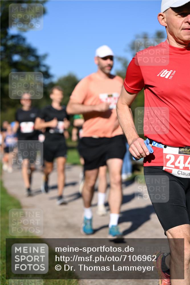 22.09.2024 - 32. Volkslauf durch das schöne Alstertal Dr. Thomas Lammeyer http://msf.ph/oto/7106962 22.09.2024 10:26:25 Laufen 244 meine-sportfotos.de