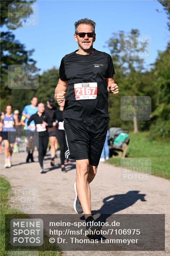 22.09.2024 - 32. Volkslauf durch das schöne Alstertal Dr. Thomas Lammeyer http://msf.ph/oto/7106975 22.09.2024 10:26:27 Laufen 2167 meine-sportfotos.de