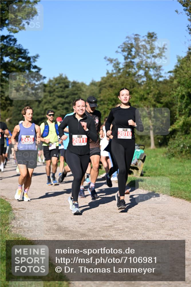 22.09.2024 - 32. Volkslauf durch das schöne Alstertal Dr. Thomas Lammeyer http://msf.ph/oto/7106981 22.09.2024 10:26:29 Laufen 2436, 2011, 2010, 5 meine-sportfotos.de