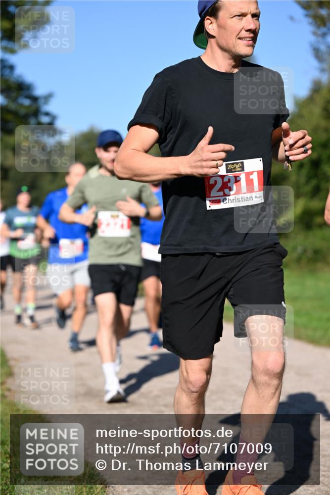 22.09.2024 - 32. Volkslauf durch das schöne Alstertal Dr. Thomas Lammeyer http://msf.ph/oto/7107009 22.09.2024 10:26:34 Laufen 2311 meine-sportfotos.de