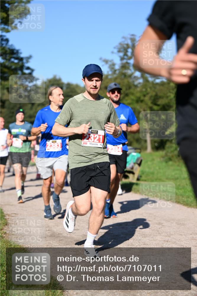 22.09.2024 - 32. Volkslauf durch das schöne Alstertal Dr. Thomas Lammeyer http://msf.ph/oto/7107011 22.09.2024 10:26:34 Laufen 2321, 2384 meine-sportfotos.de