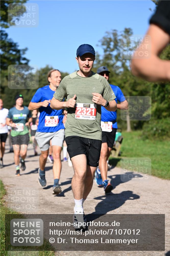 22.09.2024 - 32. Volkslauf durch das schöne Alstertal Dr. Thomas Lammeyer http://msf.ph/oto/7107012 22.09.2024 10:26:35 Laufen 2321 meine-sportfotos.de