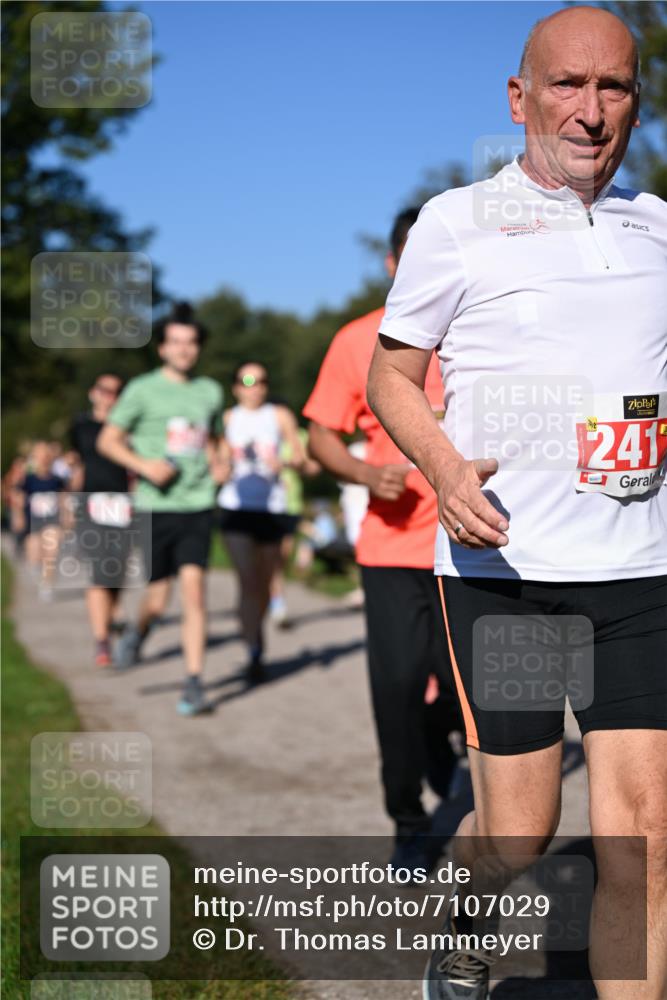 22.09.2024 - 32. Volkslauf durch das schöne Alstertal Dr. Thomas Lammeyer http://msf.ph/oto/7107029 22.09.2024 10:26:39 Laufen 241 meine-sportfotos.de