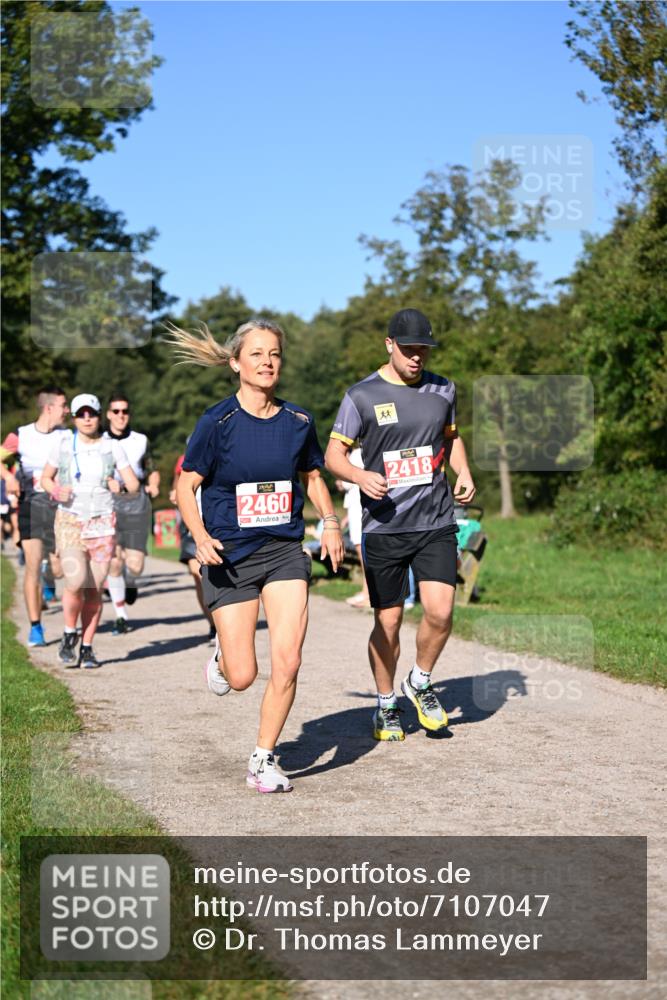 22.09.2024 - 32. Volkslauf durch das schöne Alstertal Dr. Thomas Lammeyer http://msf.ph/oto/7107047 22.09.2024 10:26:43 Laufen 2460, 2418 meine-sportfotos.de