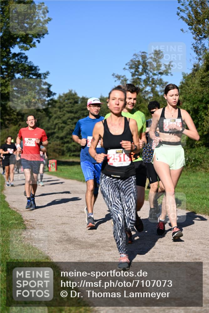 22.09.2024 - 32. Volkslauf durch das schöne Alstertal Dr. Thomas Lammeyer http://msf.ph/oto/7107073 22.09.2024 10:26:48 Laufen 2516 meine-sportfotos.de