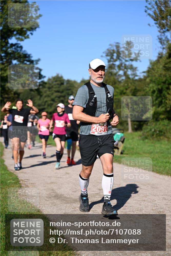 22.09.2024 - 32. Volkslauf durch das schöne Alstertal Dr. Thomas Lammeyer http://msf.ph/oto/7107088 22.09.2024 10:26:51 Laufen 2091 meine-sportfotos.de