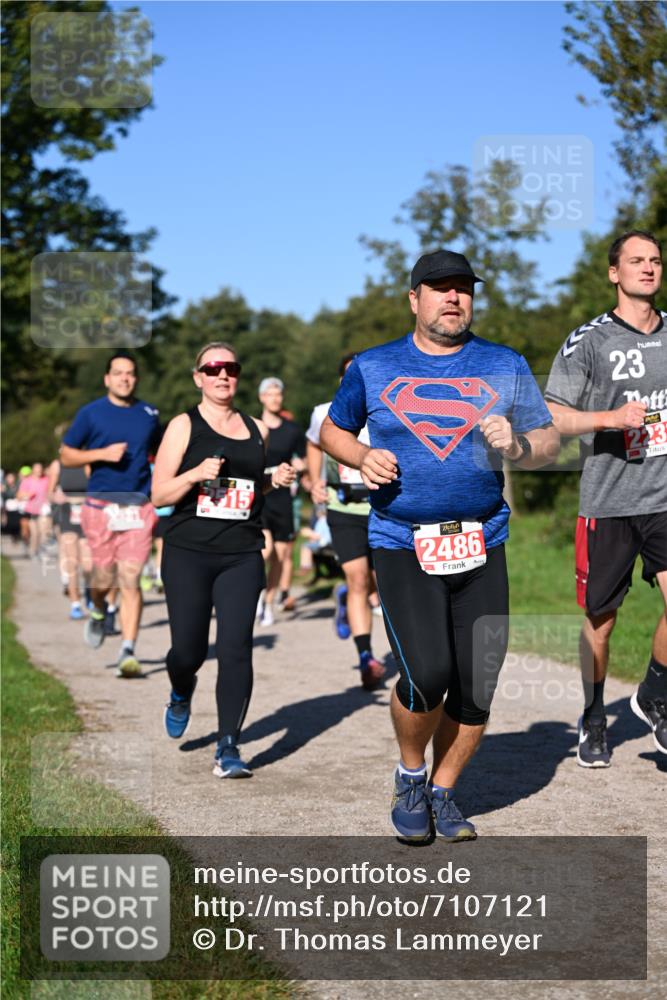 22.09.2024 - 32. Volkslauf durch das schöne Alstertal Dr. Thomas Lammeyer http://msf.ph/oto/7107121 22.09.2024 10:26:58 Laufen 2486, 223, 23 meine-sportfotos.de