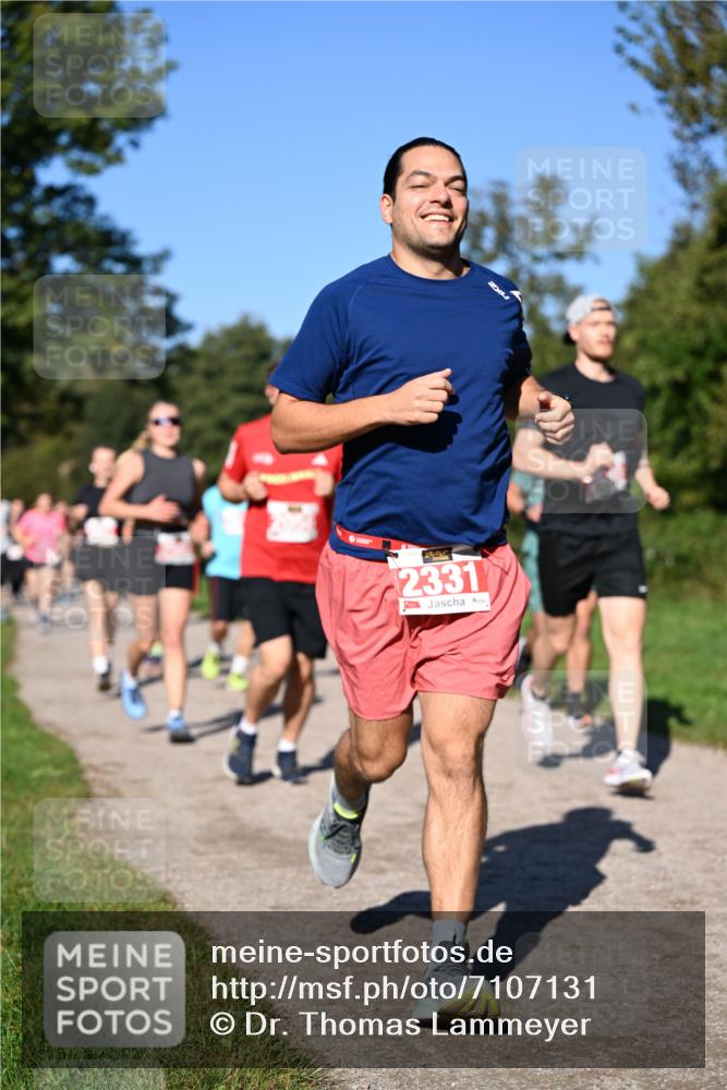 22.09.2024 - 32. Volkslauf durch das schöne Alstertal Dr. Thomas Lammeyer http://msf.ph/oto/7107131 22.09.2024 10:27:00 Laufen 2, 7, 2331 meine-sportfotos.de