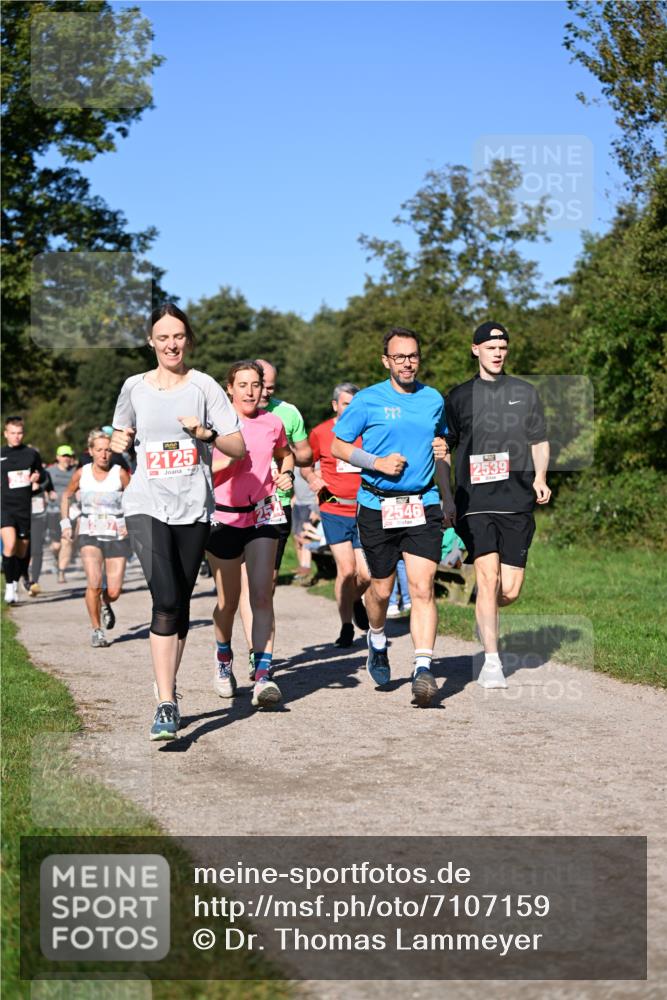 22.09.2024 - 32. Volkslauf durch das schöne Alstertal Dr. Thomas Lammeyer http://msf.ph/oto/7107159 22.09.2024 10:27:05 Laufen 2125, 513, 2546, 2539 meine-sportfotos.de