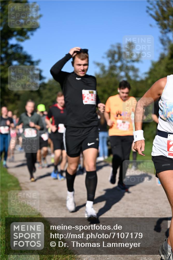 22.09.2024 - 32. Volkslauf durch das schöne Alstertal Dr. Thomas Lammeyer http://msf.ph/oto/7107179 22.09.2024 10:27:09 Laufen  meine-sportfotos.de