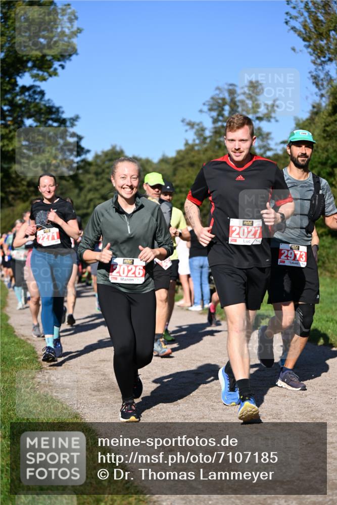 22.09.2024 - 32. Volkslauf durch das schöne Alstertal Dr. Thomas Lammeyer http://msf.ph/oto/7107185 22.09.2024 10:27:11 Laufen 2271, 2026, 2027, 2973 meine-sportfotos.de