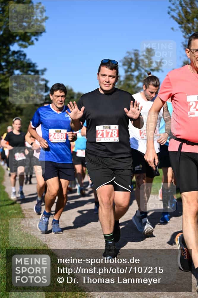 22.09.2024 - 32. Volkslauf durch das schöne Alstertal Dr. Thomas Lammeyer http://msf.ph/oto/7107215 22.09.2024 10:27:19 Laufen 2488, 2178, 83 meine-sportfotos.de
