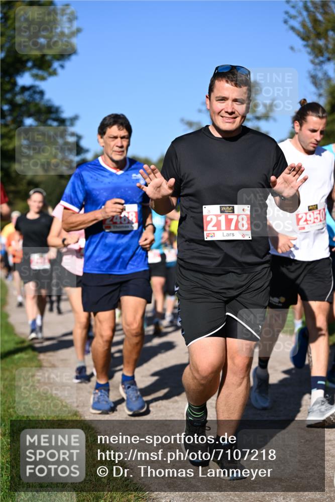 22.09.2024 - 32. Volkslauf durch das schöne Alstertal Dr. Thomas Lammeyer http://msf.ph/oto/7107218 22.09.2024 10:27:19 Laufen 2468, 2178, 2950 meine-sportfotos.de