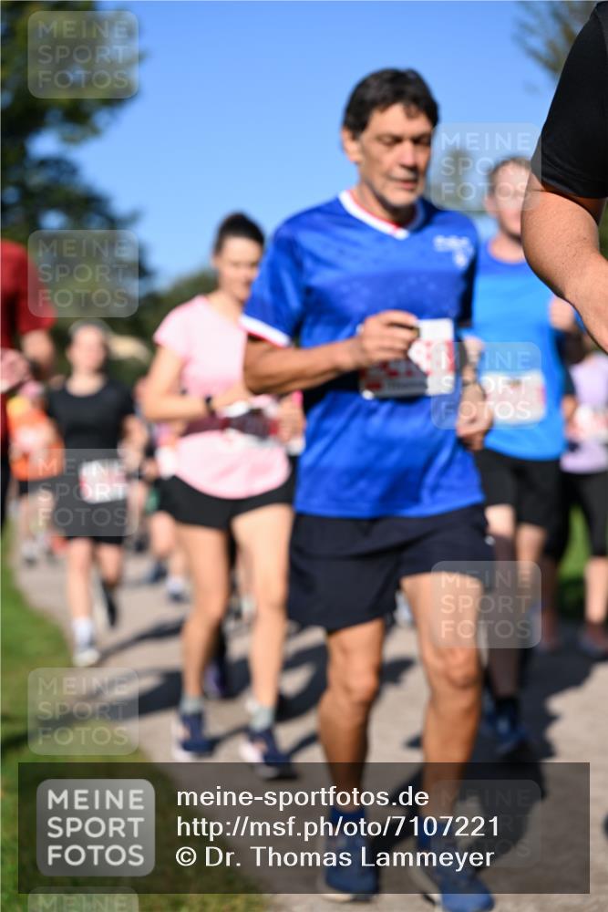 22.09.2024 - 32. Volkslauf durch das schöne Alstertal Dr. Thomas Lammeyer http://msf.ph/oto/7107221 22.09.2024 10:27:20 Laufen  meine-sportfotos.de
