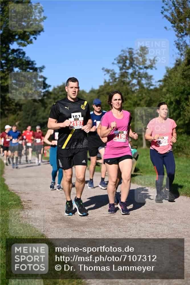 22.09.2024 - 32. Volkslauf durch das schöne Alstertal Dr. Thomas Lammeyer http://msf.ph/oto/7107312 22.09.2024 10:27:45 Laufen 19, 1, 2197, 2196 meine-sportfotos.de
