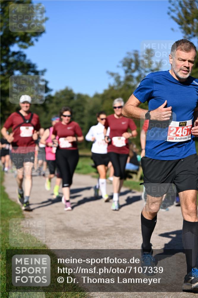 22.09.2024 - 32. Volkslauf durch das schöne Alstertal Dr. Thomas Lammeyer http://msf.ph/oto/7107339 22.09.2024 10:27:52 Laufen 246 meine-sportfotos.de