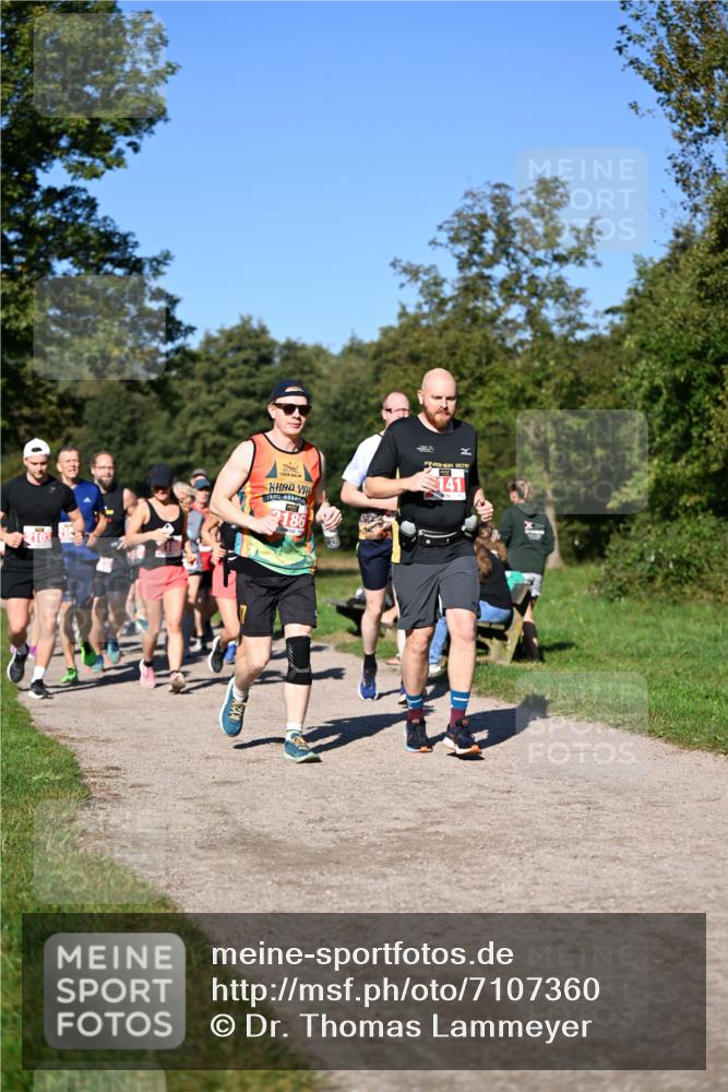 22.09.2024 - 32. Volkslauf durch das schöne Alstertal Dr. Thomas Lammeyer http://msf.ph/oto/7107360 22.09.2024 10:27:56 Laufen 2103, 2186, 2015, 141 meine-sportfotos.de