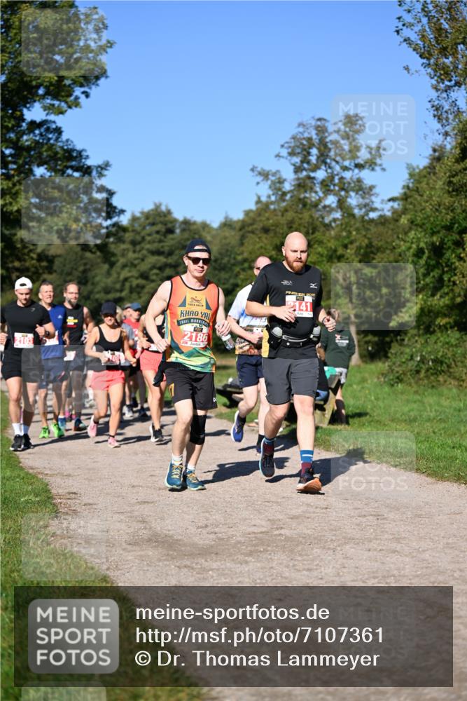 22.09.2024 - 32. Volkslauf durch das schöne Alstertal Dr. Thomas Lammeyer http://msf.ph/oto/7107361 22.09.2024 10:27:56 Laufen 2186, 2015, 2141 meine-sportfotos.de