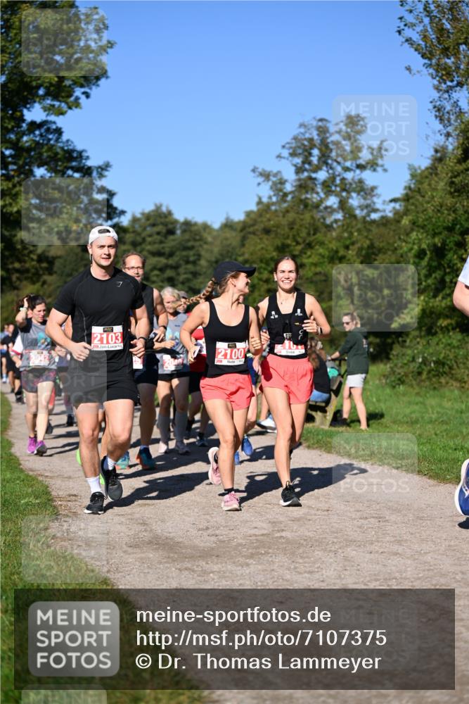 22.09.2024 - 32. Volkslauf durch das schöne Alstertal Dr. Thomas Lammeyer http://msf.ph/oto/7107375 22.09.2024 10:27:59 Laufen 2103, 2100 meine-sportfotos.de