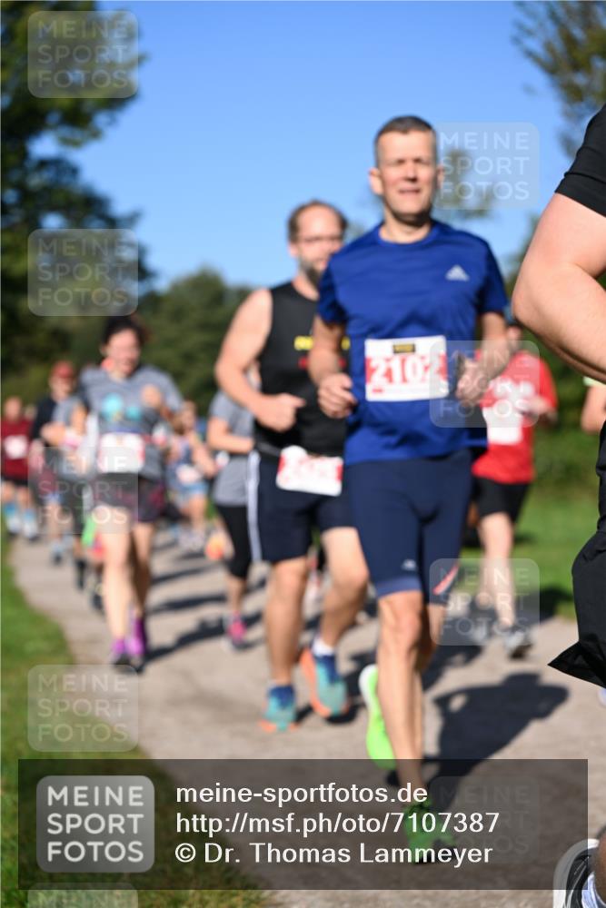 22.09.2024 - 32. Volkslauf durch das schöne Alstertal Dr. Thomas Lammeyer http://msf.ph/oto/7107387 22.09.2024 10:28:01 Laufen 2102 meine-sportfotos.de