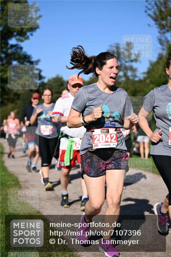 22.09.2024 - 32. Volkslauf durch das schöne Alstertal Dr. Thomas Lammeyer http://msf.ph/oto/7107396 22.09.2024 10:28:03 Laufen 2042 meine-sportfotos.de