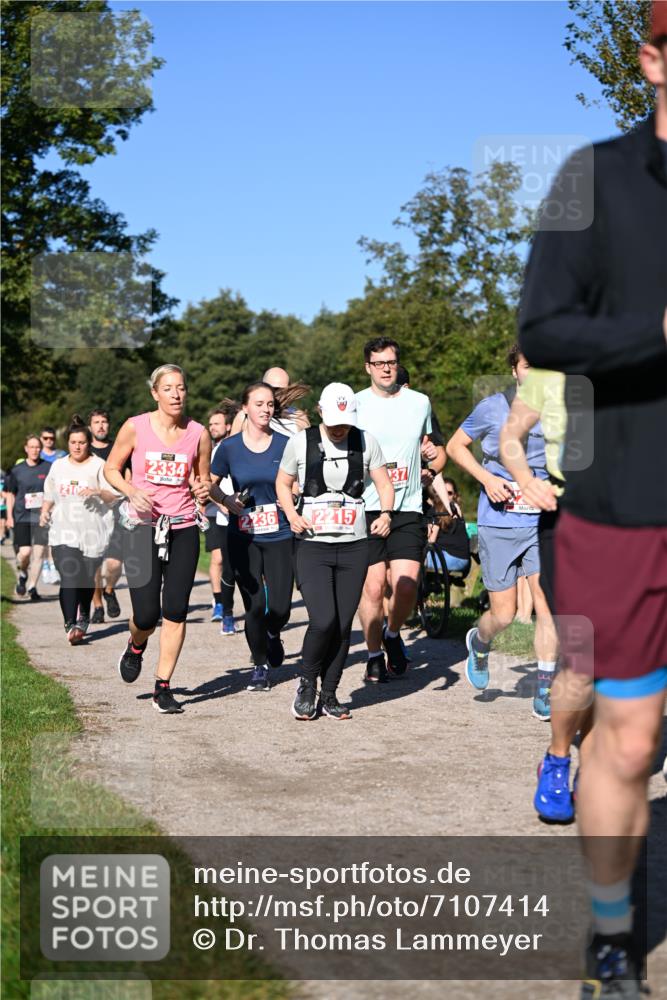 22.09.2024 - 32. Volkslauf durch das schöne Alstertal Dr. Thomas Lammeyer http://msf.ph/oto/7107414 22.09.2024 10:28:07 Laufen 2334, 236, 2215 meine-sportfotos.de