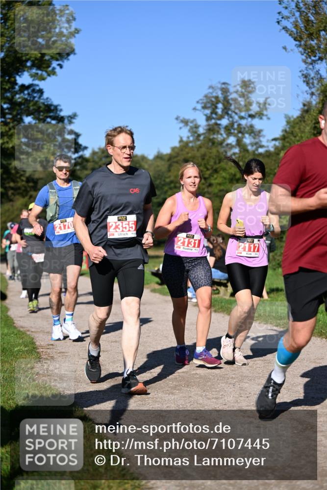 22.09.2024 - 32. Volkslauf durch das schöne Alstertal Dr. Thomas Lammeyer http://msf.ph/oto/7107445 22.09.2024 10:28:13 Laufen 2170, 2355, 12131, 2117 meine-sportfotos.de