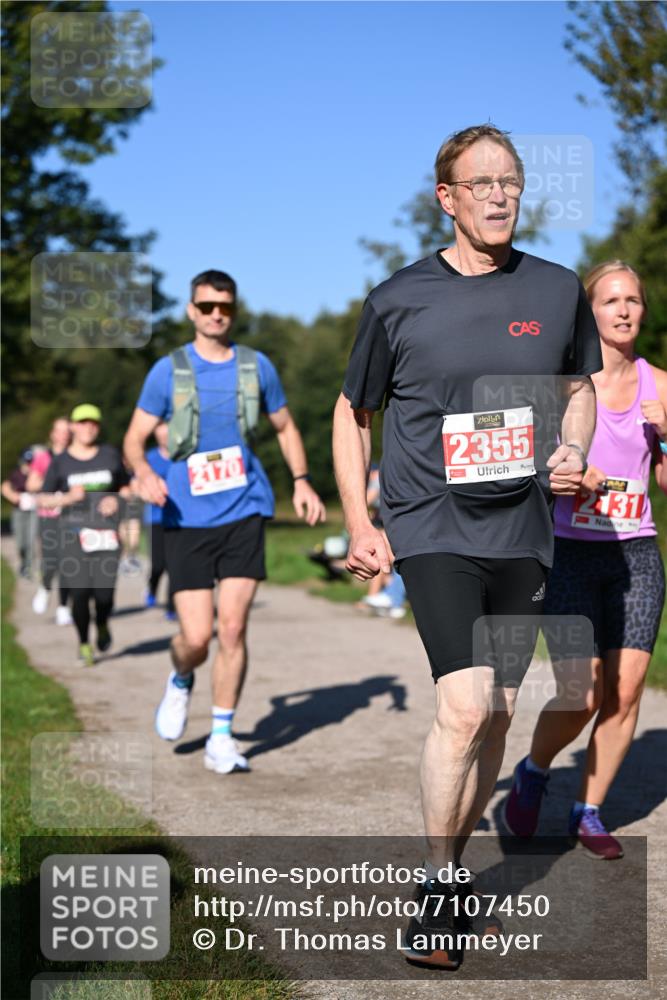 22.09.2024 - 32. Volkslauf durch das schöne Alstertal Dr. Thomas Lammeyer http://msf.ph/oto/7107450 22.09.2024 10:28:14 Laufen 2355, 31 meine-sportfotos.de
