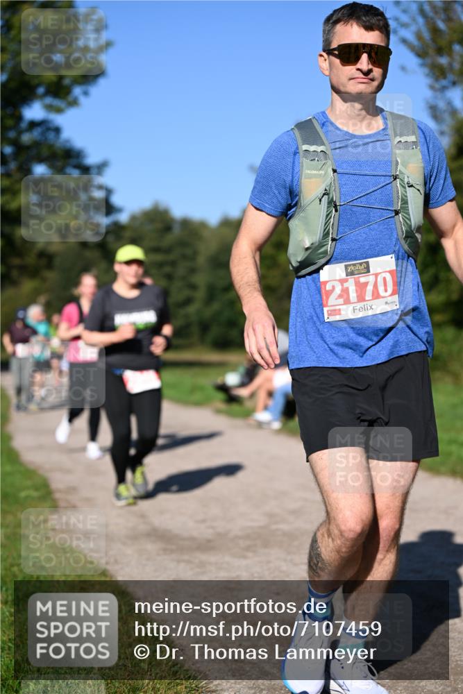 22.09.2024 - 32. Volkslauf durch das schöne Alstertal Dr. Thomas Lammeyer http://msf.ph/oto/7107459 22.09.2024 10:28:15 Laufen 2170 meine-sportfotos.de
