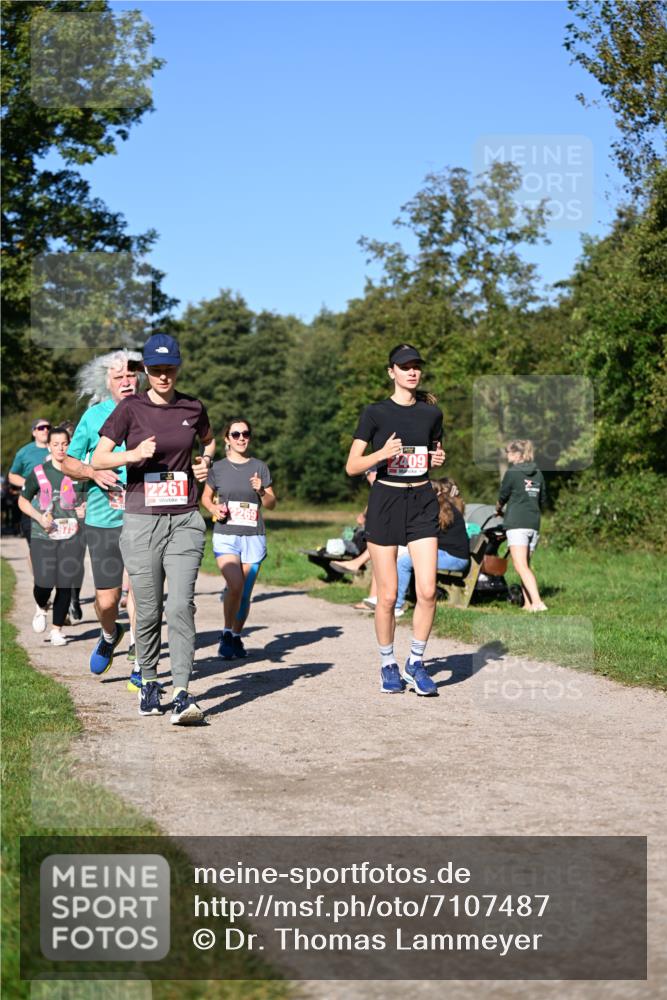 22.09.2024 - 32. Volkslauf durch das schöne Alstertal Dr. Thomas Lammeyer http://msf.ph/oto/7107487 22.09.2024 10:28:21 Laufen 2261, 2269, 2409 meine-sportfotos.de