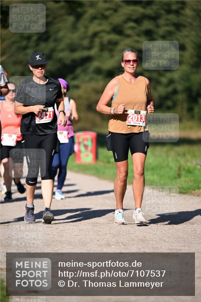 22.09.2024 - 32. Volkslauf durch das schöne Alstertal Dr. Thomas Lammeyer http://msf.ph/oto/7107537 22.09.2024 10:28:36 Laufen 2471, 2013 meine-sportfotos.de