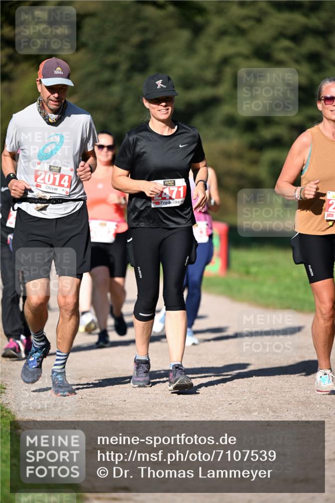 22.09.2024 - 32. Volkslauf durch das schöne Alstertal Dr. Thomas Lammeyer http://msf.ph/oto/7107539 22.09.2024 10:28:37 Laufen 2014, 471 meine-sportfotos.de