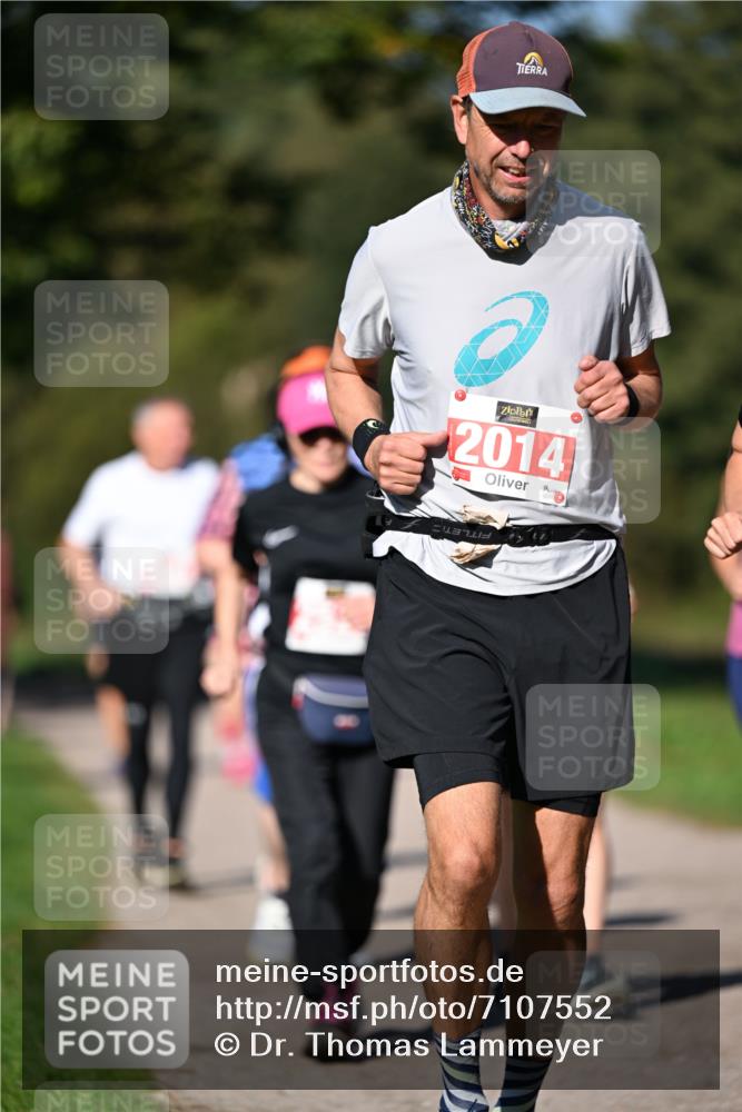 22.09.2024 - 32. Volkslauf durch das schöne Alstertal Dr. Thomas Lammeyer http://msf.ph/oto/7107552 22.09.2024 10:28:39 Laufen 2014 meine-sportfotos.de
