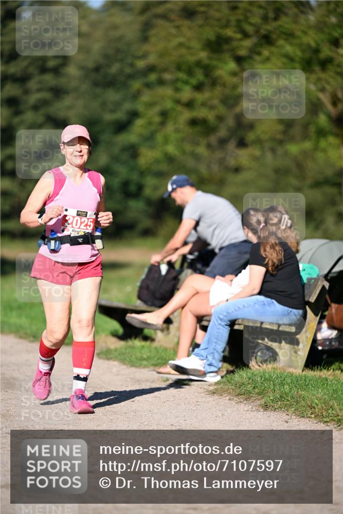 22.09.2024 - 32. Volkslauf durch das schöne Alstertal Dr. Thomas Lammeyer http://msf.ph/oto/7107597 22.09.2024 10:28:48 Laufen 2025 meine-sportfotos.de
