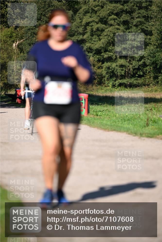 22.09.2024 - 32. Volkslauf durch das schöne Alstertal Dr. Thomas Lammeyer http://msf.ph/oto/7107608 22.09.2024 10:28:50 Laufen  meine-sportfotos.de
