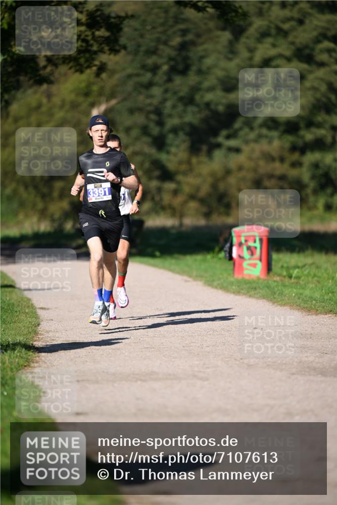 22.09.2024 - 32. Volkslauf durch das schöne Alstertal Dr. Thomas Lammeyer http://msf.ph/oto/7107613 22.09.2024 10:34:06 Laufen 3391, 17 meine-sportfotos.de