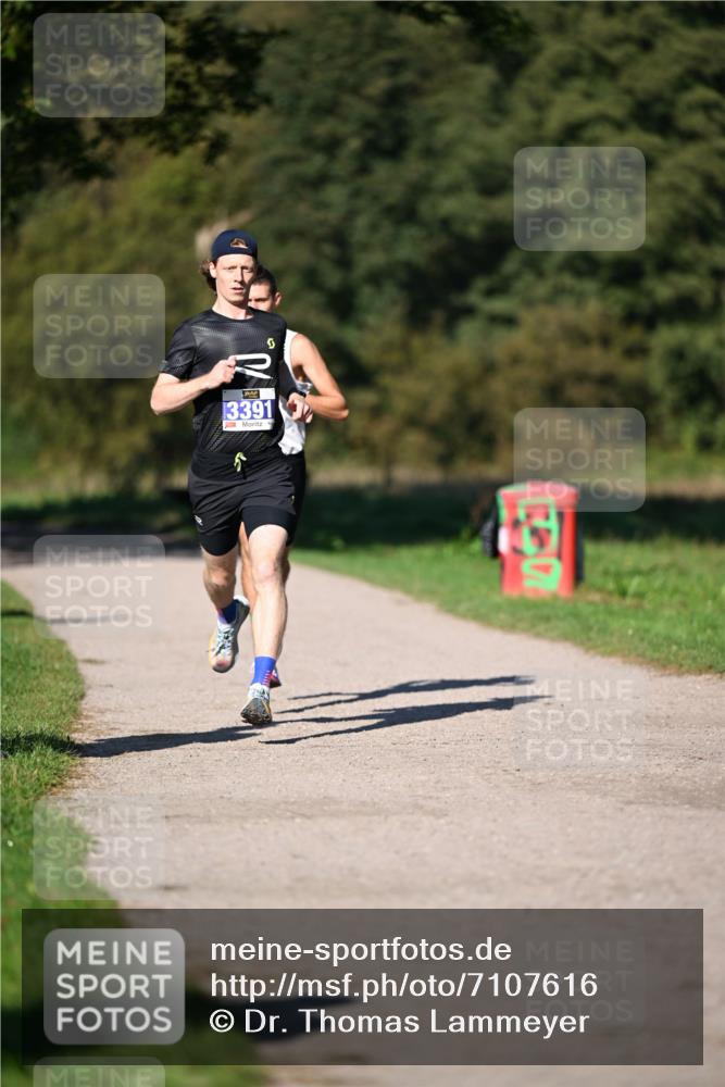 22.09.2024 - 32. Volkslauf durch das schöne Alstertal Dr. Thomas Lammeyer http://msf.ph/oto/7107616 22.09.2024 10:34:06 Laufen 13391 meine-sportfotos.de