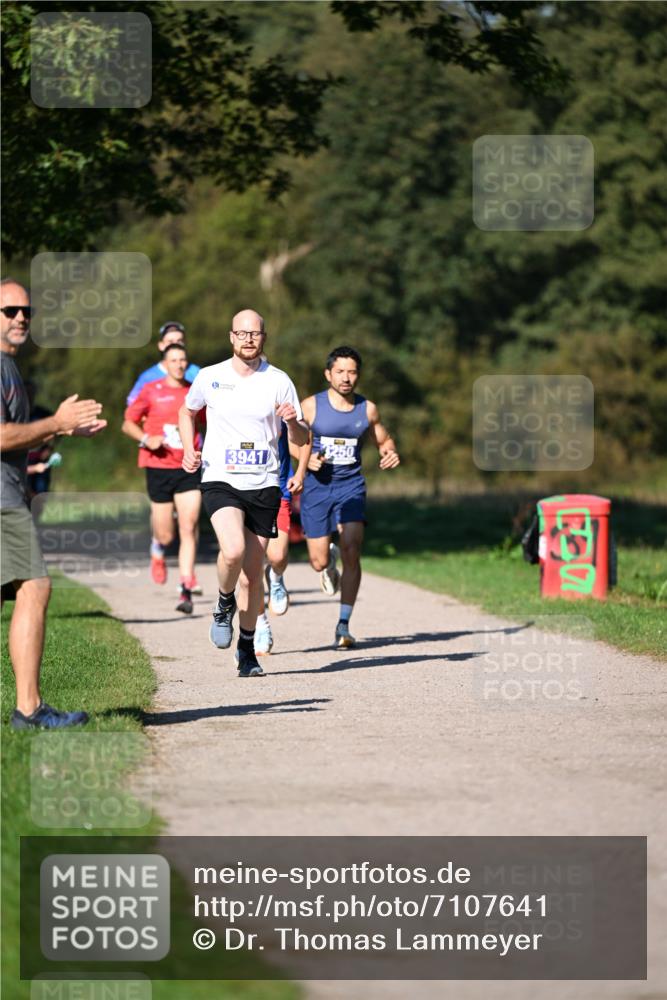 22.09.2024 - 32. Volkslauf durch das schöne Alstertal Dr. Thomas Lammeyer http://msf.ph/oto/7107641 22.09.2024 10:34:14 Laufen 3941, 250 meine-sportfotos.de