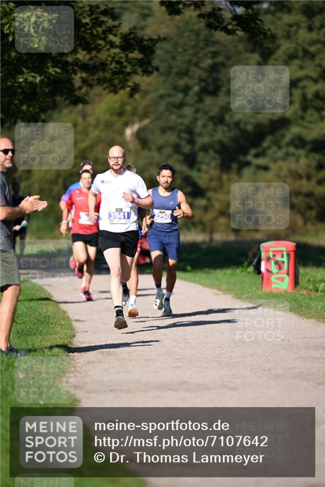 22.09.2024 - 32. Volkslauf durch das schöne Alstertal Dr. Thomas Lammeyer http://msf.ph/oto/7107642 22.09.2024 10:34:14 Laufen 3941 meine-sportfotos.de