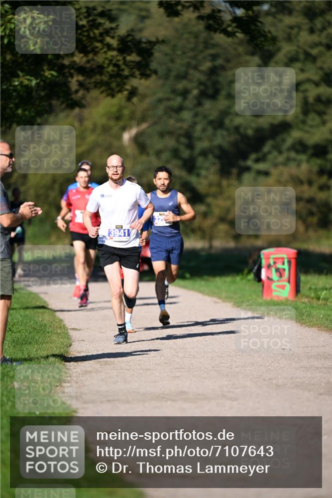 22.09.2024 - 32. Volkslauf durch das schöne Alstertal Dr. Thomas Lammeyer http://msf.ph/oto/7107643 22.09.2024 10:34:14 Laufen 3941 meine-sportfotos.de