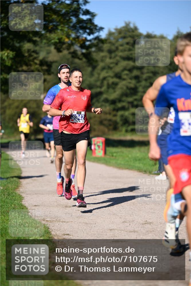 22.09.2024 - 32. Volkslauf durch das schöne Alstertal Dr. Thomas Lammeyer http://msf.ph/oto/7107675 22.09.2024 10:34:19 Laufen 3942 meine-sportfotos.de