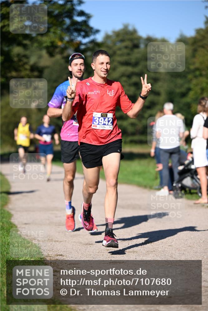 22.09.2024 - 32. Volkslauf durch das schöne Alstertal Dr. Thomas Lammeyer http://msf.ph/oto/7107680 22.09.2024 10:34:20 Laufen 3942 meine-sportfotos.de