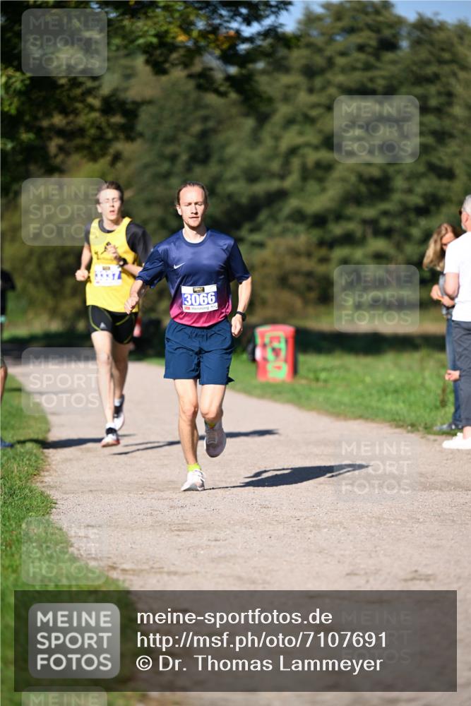 22.09.2024 - 32. Volkslauf durch das schöne Alstertal Dr. Thomas Lammeyer http://msf.ph/oto/7107691 22.09.2024 10:34:23 Laufen 3066 meine-sportfotos.de