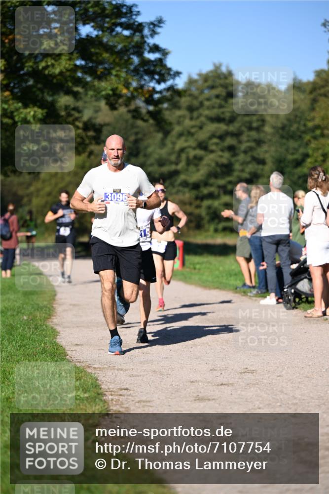 22.09.2024 - 32. Volkslauf durch das schöne Alstertal Dr. Thomas Lammeyer http://msf.ph/oto/7107754 22.09.2024 10:34:38 Laufen 3096 meine-sportfotos.de