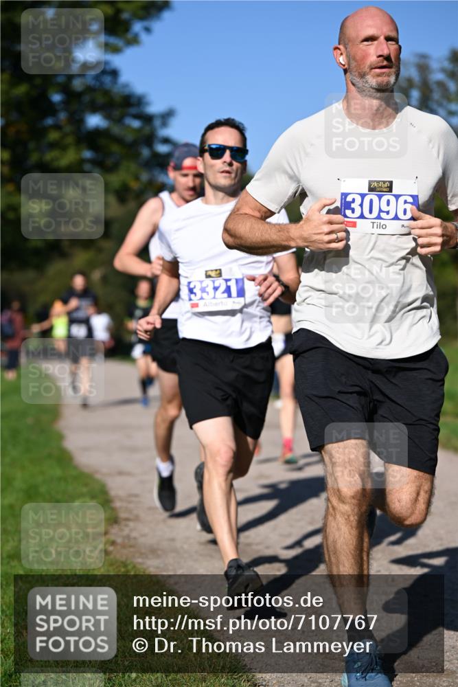 22.09.2024 - 32. Volkslauf durch das schöne Alstertal Dr. Thomas Lammeyer http://msf.ph/oto/7107767 22.09.2024 10:34:40 Laufen 3321, 3, 3096 meine-sportfotos.de